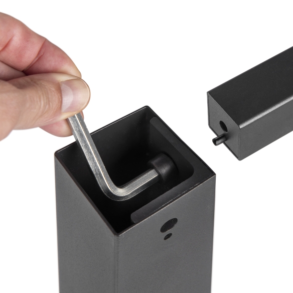 Gambe quadrate 5x5 cm con struttura 115x75 cm da tavolo in acciaio verniciato nero