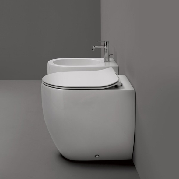 Sanitari Filo Muro WC + Bidet + Sedile Flo NORIM Kerasan Salva Spazio