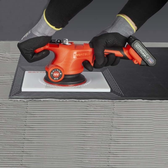 Ventosa vibrante a batteria per lastre e piastrelle Montolit BATTILE PRO 2 Batterie