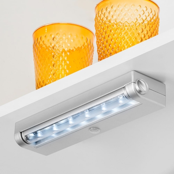 Luce LED a batterie con sensore di movimento e luce bianca fredda in plastica grigio metallizzato
