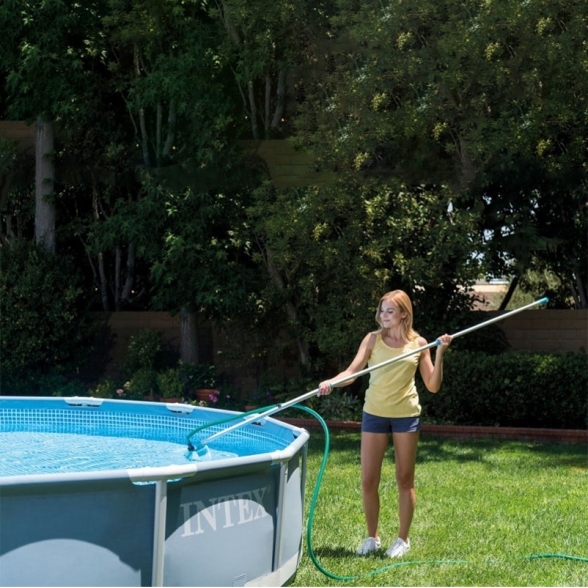 Kit Manutenzione Krystal Clear Pool Basics Con Aspiratore Intex