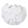 Vaso rotondo in resina decorazioni ondulate a foglie Ø 44X37 cm bianco