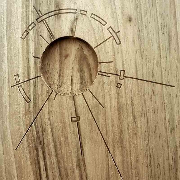 Tagliere con incavo in legno di castagno 24,5 x 13,5 x 1,5 cm