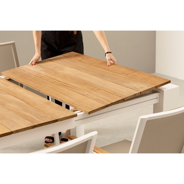 Tavolo Da Esterno In Alluminio Piano In Teak Allungabile 110x253/384 Cm Cameron Bianco Bizzotto