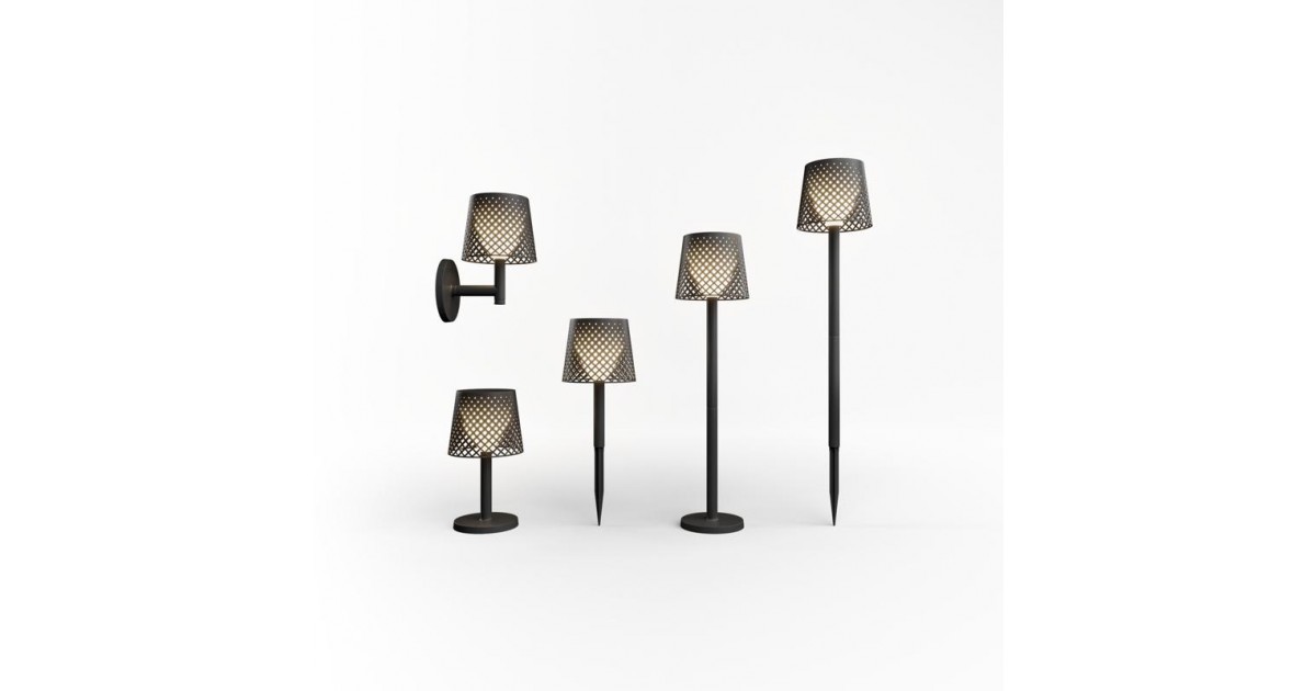 Lampada LED Solare Per Esterni Design 5 Configurazioni Luce Calda Nera